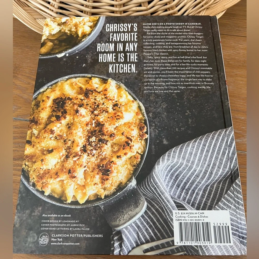 Cravings By Chrissy Teigen Hardcover Cookbook with Recipe Favorites
